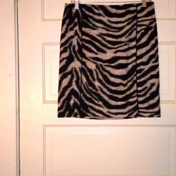 ANN TAYLOR Women's Animal Print Skirt - Picture 1 of 7